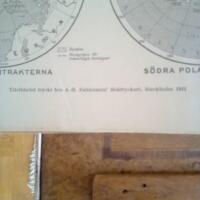 Roth&rsquo;s Geografiska Atlas No. 2 f&ouml;r folkskolor och allm&auml;nna l&auml;roverkens l&auml;gre klasser