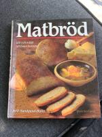 Matbr&ouml;d : l&auml;tt och roligt att baka hemma