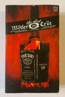 The dirt : bek&auml;nnelser fr&aring;n v&auml;rldens mest &ouml;k&auml;nda rockband / M&ouml;tley Cr&uuml;e med Neil Strauss