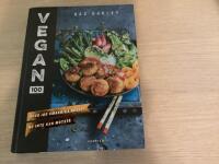 Vegan 100 : &ouml;ver 100 smakrika recept du inte kan motst&aring;