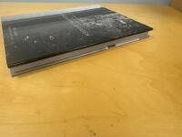 Liv och d&ouml;d p&aring; Skogskyrkog&aring;rden = Life and death at Skogskyrkog&aring;rden