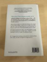 Liv 3.0 : att vara m&auml;nniska i den artificiella intelligensens tid