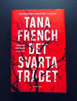 Det svarta tr&auml;det