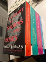 A Court of Thorn and Roses Box Set