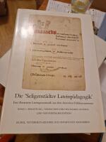 Die "Seligenst&auml;dter Lateinp&auml;dagogik". I : Eine illustrierte Lateingrammatik aus dem deutschen Fr&uuml;hhumanismus. Band 1, Einleitung