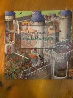 &Aring;ret runt i riddarborgen