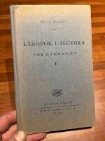 L&auml;robok i algebra