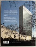 F&ouml;renta Nationerna : historien bakom v&auml;rldens h&ouml;gkvarter