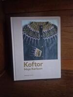 Koftor : Tjugo modeller att sticka f&ouml;r hela &aring;ret