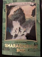 Smaragdernas Bok