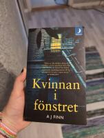 Kvinnan i f&ouml;nstret