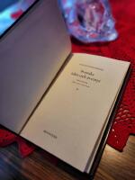 Svenska &ouml;den och &auml;ventyr : ber&auml;ttelser fr&aring;n alla tidevarv