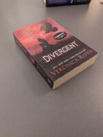 Divergent (I)