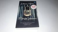 M&ouml;rka platser