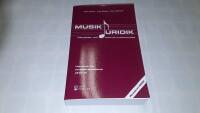 Musikjuridik : r&auml;ttigheter och avtal p&aring; musikomr&aring;det : handbok f&ouml;r musikbranschens akt&ouml;rer
