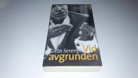Vid avgrunden