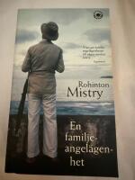 En familjeangel&auml;genhet - roman