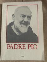 Padre Pio av Pietrelcina : en biografi