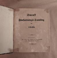 Swensk F&ouml;rfattnings-Samling f&ouml;r 1845. Inneh&aring;llande: N:o 1-52. jemte Bihang och Kronologiskt samt Alphabetiskt Register