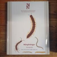 Nationalnyckeln. M&aring;ngfotingar. Myriapoda
