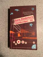F&aring;gelbov&auml;gen 32