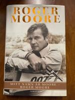 Mitt namn &auml;r Moore - Roger Moore