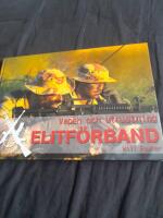 Elitf&ouml;rband : Vapen och utrustning