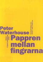 Pappren mellan fingrarna