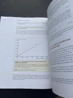 Macroeconomics : Economic growth, fluctuations, and policy