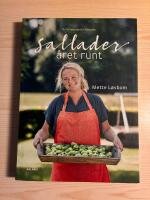 Sallader &aring;ret runt