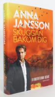 Skuggan bakom dig : Bergslagens bl&aring; / Kristoffer Bark, del 2