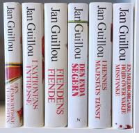 Den demokratiske terroristen - I nationens intresse - Fiendens fiende - Den enda segern - I hennes majest&auml;ts tj&auml;nst - En medborgare h&ouml;jd &ouml;ver varje misstanke