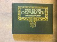 Den femte olympiaden i Stockholm 1912 i bild och ord. Redaktion &ouml;verste S.Hermelin medl av olympiska spelens org.kommitt&eacute; samt Erik Peterson, medl afd olympiska spelens press kommitt&eacute;. Fotografierna fr&aring;n olympiska spelens officiella fotografiska officin.