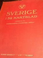 Sverige i 32 kartblad. Med fullst&auml;ndigt namnregister. Skala 1: 500.000. H&auml;radsge&auml;nswr, Sockengr&auml;nser, gr&auml;ns f&ouml;r f&auml;stnings skyddsomr&aring;de,