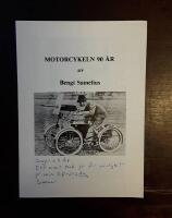 Motorcykeln 90 &aring;r
