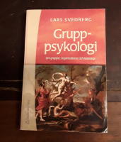 Gruppsykologi : om grupper, organisationer och ledarskap