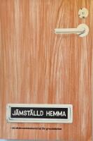 J&auml;mst&auml;lld hemma : ett diskussionsmaterial f&ouml;r grundskolan och gymnasieskolan