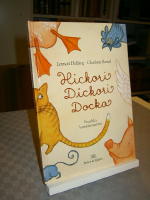Hickori dickori docka : engelska barnkammarrim om f&aring;glar, katter, m&ouml;ss och andra djur