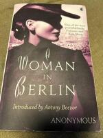 A woman in Berlin : diary 20 April 1945 to 22 June 1945