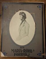 Ur Maria R&ouml;hls portf&ouml;lj, 2 (Sextiofem portr&auml;tt efter teckningar af Maria R&ouml;hl i Kungl. Biblioteket. Med personhistoriska anteckningar af Carl Forsstrand).
