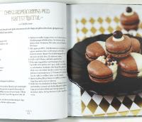 MACARONS CUPCAKES CAKEPOPS och andra s&ouml;ta bakverk