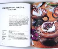 ALLA H&Ouml;NSEN HEMMA och f&auml;rska &auml;gg i k&ouml;ket