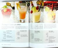 DEN ULTIMATA BARBOKEN &ndash; En v&auml;rld av spritdrycker och cocktails 