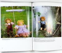 WALDORFDOCKOR &ndash; Sy dockan sj&auml;lv och sy och sticka dockans kl&auml;der