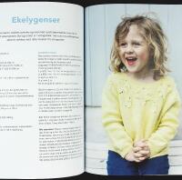 UNIK STRIKK med farger og struktur