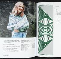 UNIK STRIKK med farger og struktur