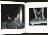 BILDER BAKOM KULISSERNA