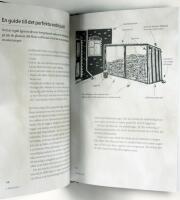 ELDA MED VED &ndash; Den kompletta handboken f&ouml;r en perfekt brasa