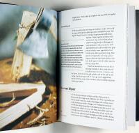 ELDA MED VED &ndash; Den kompletta handboken f&ouml;r en perfekt brasa