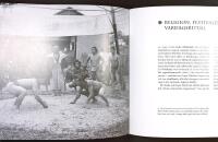 DET DR&Ouml;MDA JAPAN &ndash; Ida Trotzigs fotosamling fr&aring;n Meiji-tidens Japan